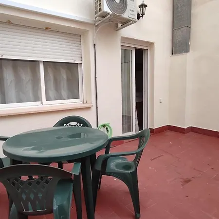 Seneca Junto Al Centro * Malaga