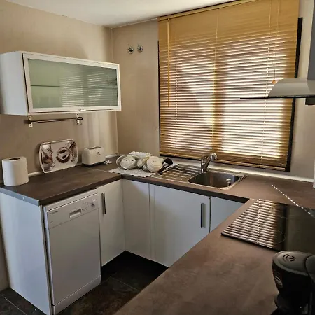 Апартаменты Seneca Junto Al Centro Малага